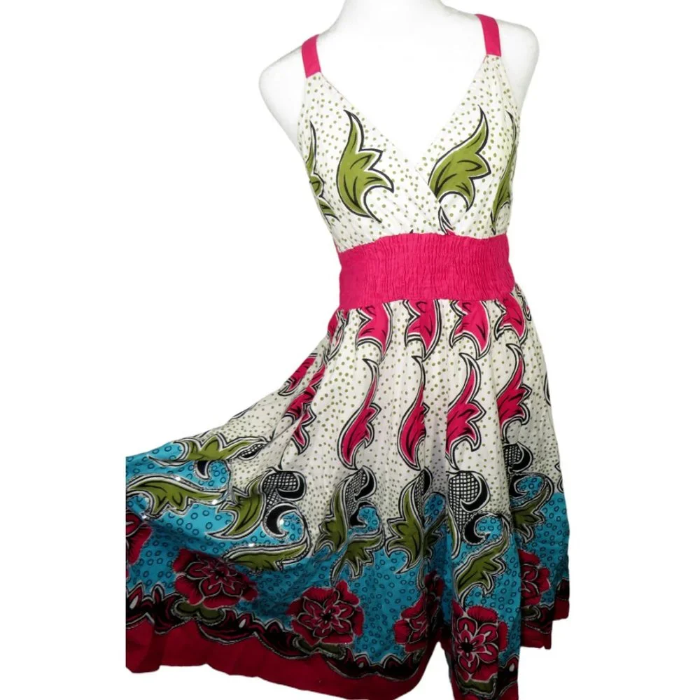 Indian Tropical Fashion Women's Size M/L Multi Color Floral V Neck Smocked Dress
